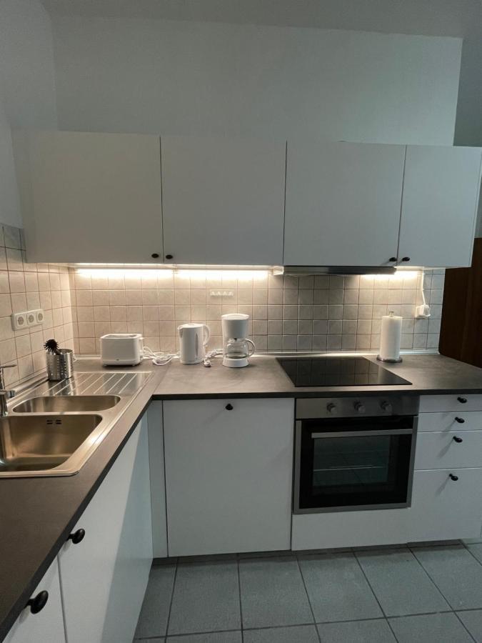 Comfortable Shared Apartment With Private Room In Wesseling Eksteriør bilde