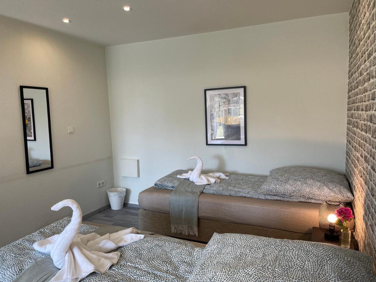 Comfortable Shared Apartment With Private Room In Wesseling Eksteriør bilde