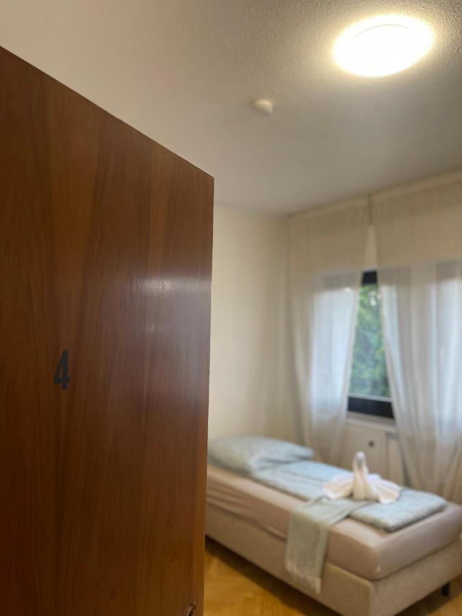 Comfortable Shared Apartment With Private Room In Wesseling Eksteriør bilde