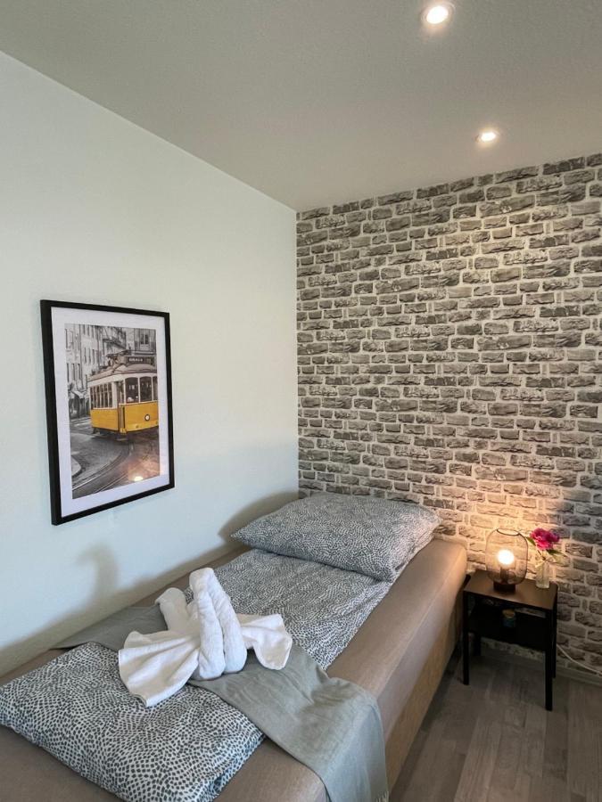 Comfortable Shared Apartment With Private Room In Wesseling Eksteriør bilde