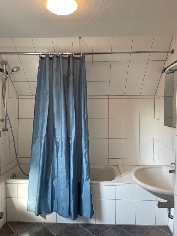 Comfortable Shared Apartment With Private Room In Wesseling Eksteriør bilde